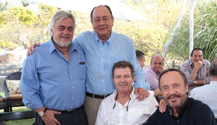  Julio Nemer, Ezequiel Escartín, Jaime Hernández y José Luis Lozano.