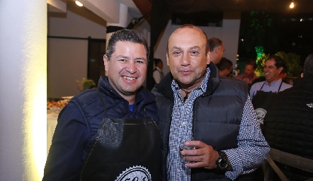  Alejandro de la Torre y Bernardo Ramírez.
