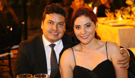  Omar Moreno y Yazmín Reyna.