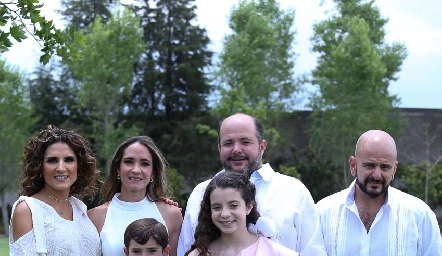  Berenice Díaz Infante, Jimena Ibarra, Gabriel de la Maza, Paco Hinojosa, Gabriel y Ana Sofía de la Maza.