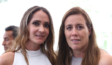  Jimena Ibarra y Mara Zermeño.