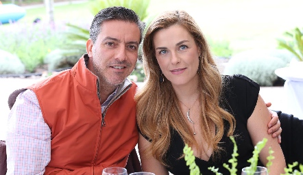  Marcelo Galán y Marisol Valladares.