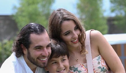  Marcelo, Ana Paula y Carlos de los Santos.