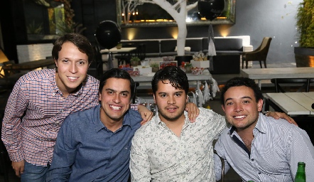  Jorge Del Valle, Omar Díaz, Miguel Medrano y Guillermo Medina.
