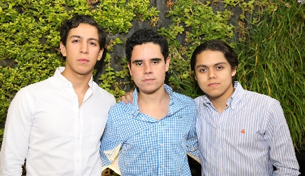  Eduardo de Alba, Fede Delgado Cohen y Carlos Rosales.