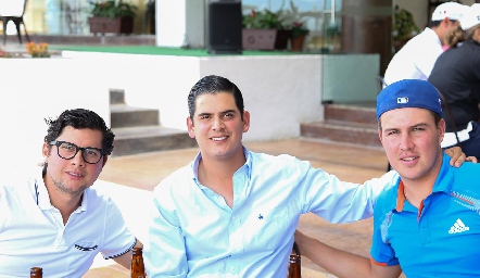  Rodrigo Palos, Antonio Morales y Alfonso Anaya.