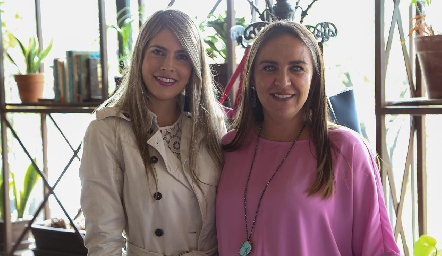  Mariana Berrones y Alejandra Luna.