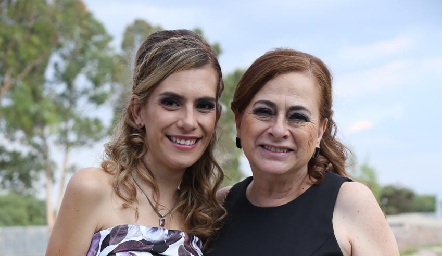  Dora Espinosa y Dora Irma Guzmán.