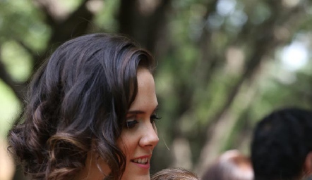  Ana Gaby con su pequeña hija Inés.