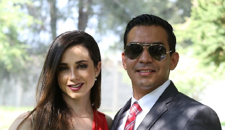  Gabriela Mora y Esteban Arteaga.