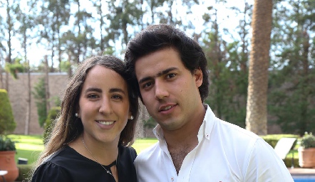  Diana Olvera y Gabriel Torres.