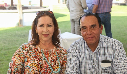  Alma Castillo y Alejandro Zavala.