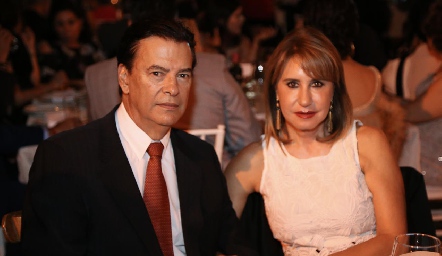  Samuel González y María Teresa Mejía.
