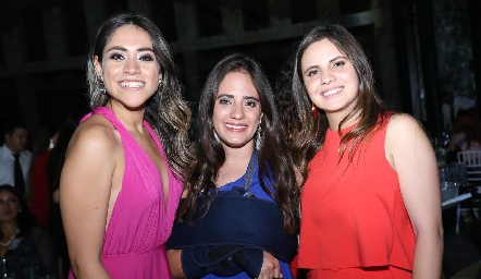  Paola Rodríguez, Ale Ascanio y Marisol Cabrera.