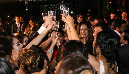 Brindis.