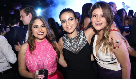  Graduadas.