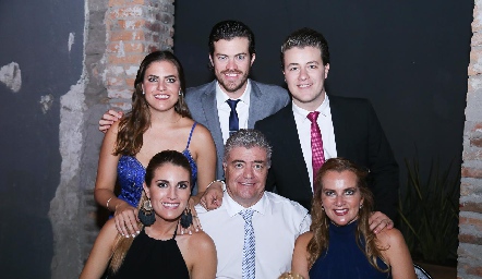  Familia Lozano del Bosque.