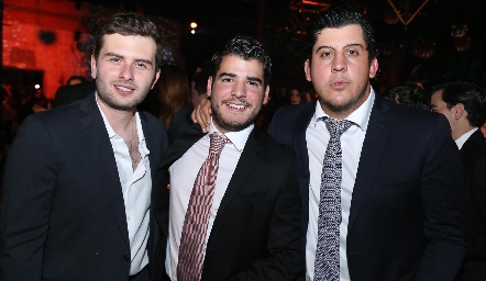  Arturo Esper, Carlos Andrés y Toro Gómez.