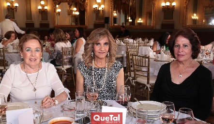  Anita de Werge, Martha Díaz de León y Tatis Montiel.