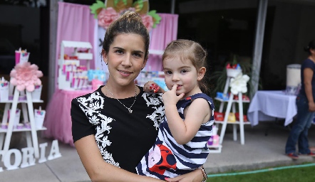  Ximena Diego y Sofía.