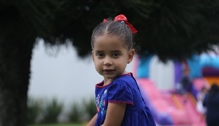  Ximena.