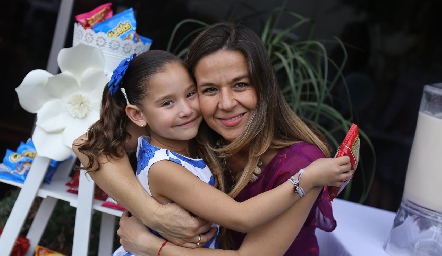  Alexia y Marcela Torres.