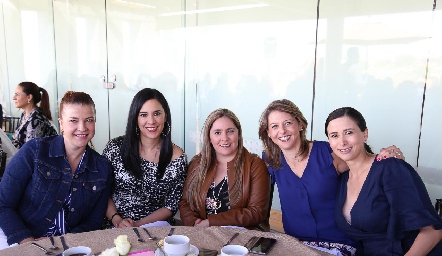  Orla, Fabiola Salazar, Mary Carmen,  Lucía Castañeda y Alicia Fernández.