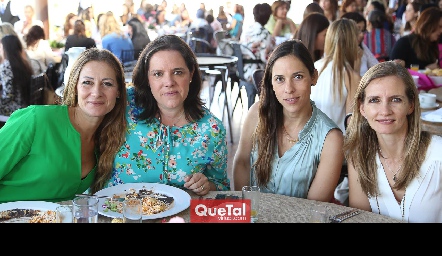  Fabiola Castellucci, Pilar Torres, Begoña Martínez e Isabel Marti.