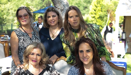  Lourdes Zapata, Verónica Cantú, Raquel Cantú, Rosalinda Hernández y Rosalinda Ortiz.