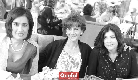  Adriana Ortiz, Carmina Ramos y Leticia Anaya.