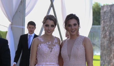  Ana Paula de los Santos y Chiara Pizzuto.