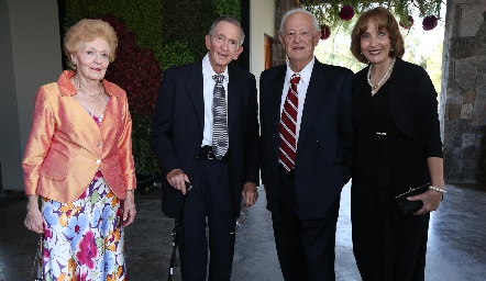  Carmen Pous, Carlos Bárcena, Pablo y Ana Aldrete.