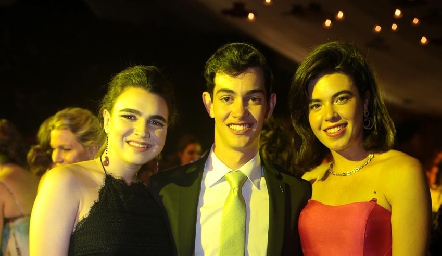  María Gómez, Pablo Valladares y Cristy Pizzuto.