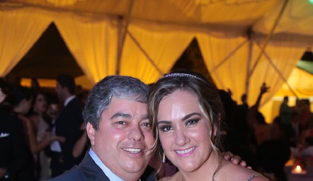  Gerardo Córdova y Gabriela Bárcena.
