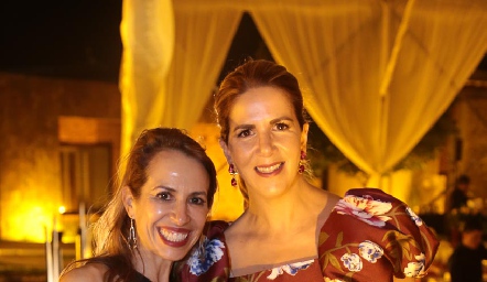  Alejandra y Claudia Guadalajara.