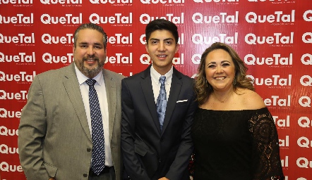  Jorge del Castillo, Oswaldo Perales y Mónica Luna.