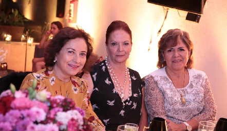  Josefina Tovar, Marisela de Zermeño y Lucina Martínez.
