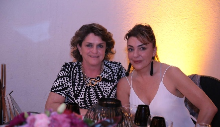  Alicia Vertiz y Nuria Lozano.