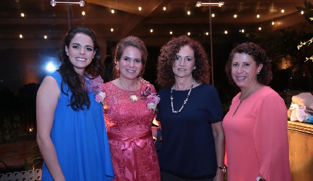  Cristina Andere, Marisa Romero, Teté González y Marilú Adrián.