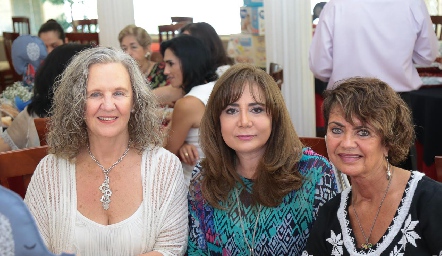 Jennifer Kaiser, Laura Rodríguez y Marylupe Espinosa.