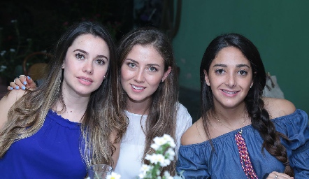  Fernanda Pérez, Elizabeth Treviño e Isa Villanueva.