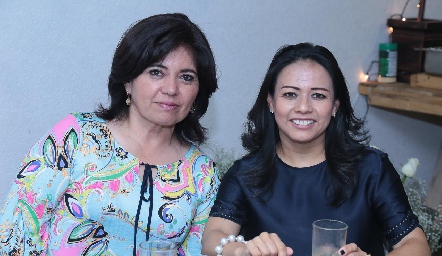  Laura Magaña y Gabriela Zumaya.