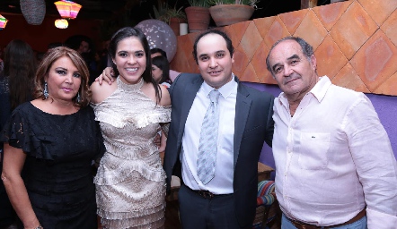  Mónica Lomelín, July Valle, Mauricio y Javier Suárez.