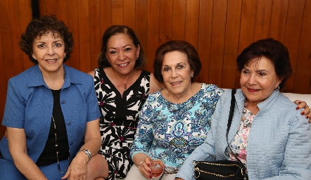  Blanca Rosa Gutiérrez, Guadalupe Rodríguez, Judith Zamora y Rosa Villareal  .