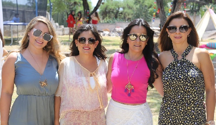  Melissa Pérez, Rocío Ortuño, Sindhya Gutiérrez y Lupita Mercado.