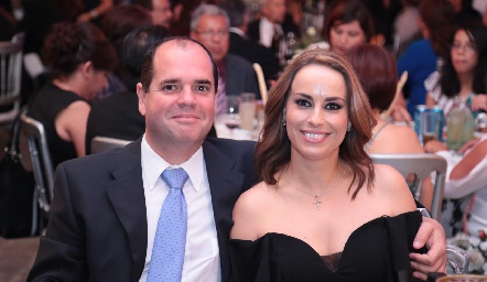 Alejandro Vilallobos y Ana Hernández.