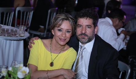  Adriana Vázquez y César Jiménez.