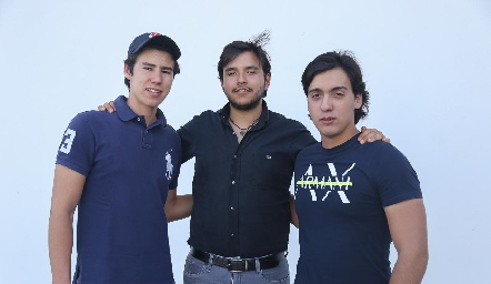 Pablo Quiroz, Pablo Chávez y Quique de la Paz.