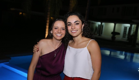  Gina Meade y María Bravo.