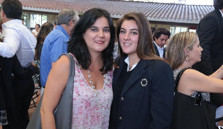  Cynthia Sánchez y Mariana Gómez.